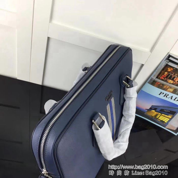 普拉達PRADA原單 2VE368-2B藍配色原單十字紋配鱷魚紋 PRADA男士商務公事包 PHY1635